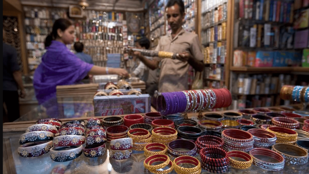 Best Things to Buy in Varanasi at Affordable Price