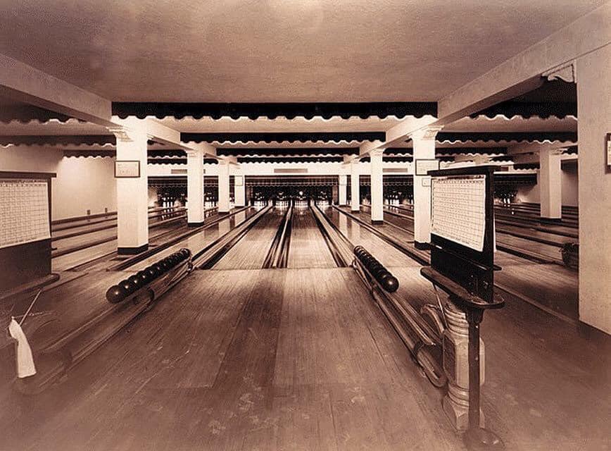 Historic Bowling Alleys in Milwaukee