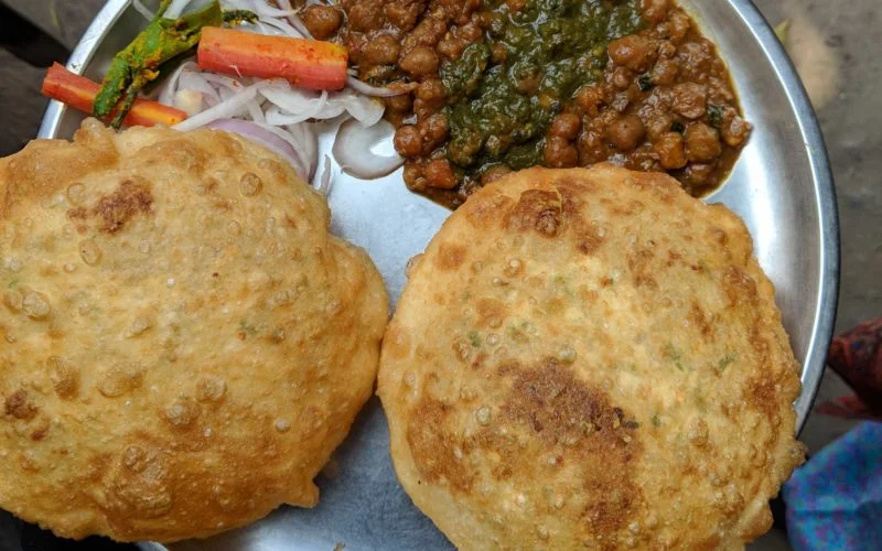 Channa Bhatura - Best Street Food in Varanasi